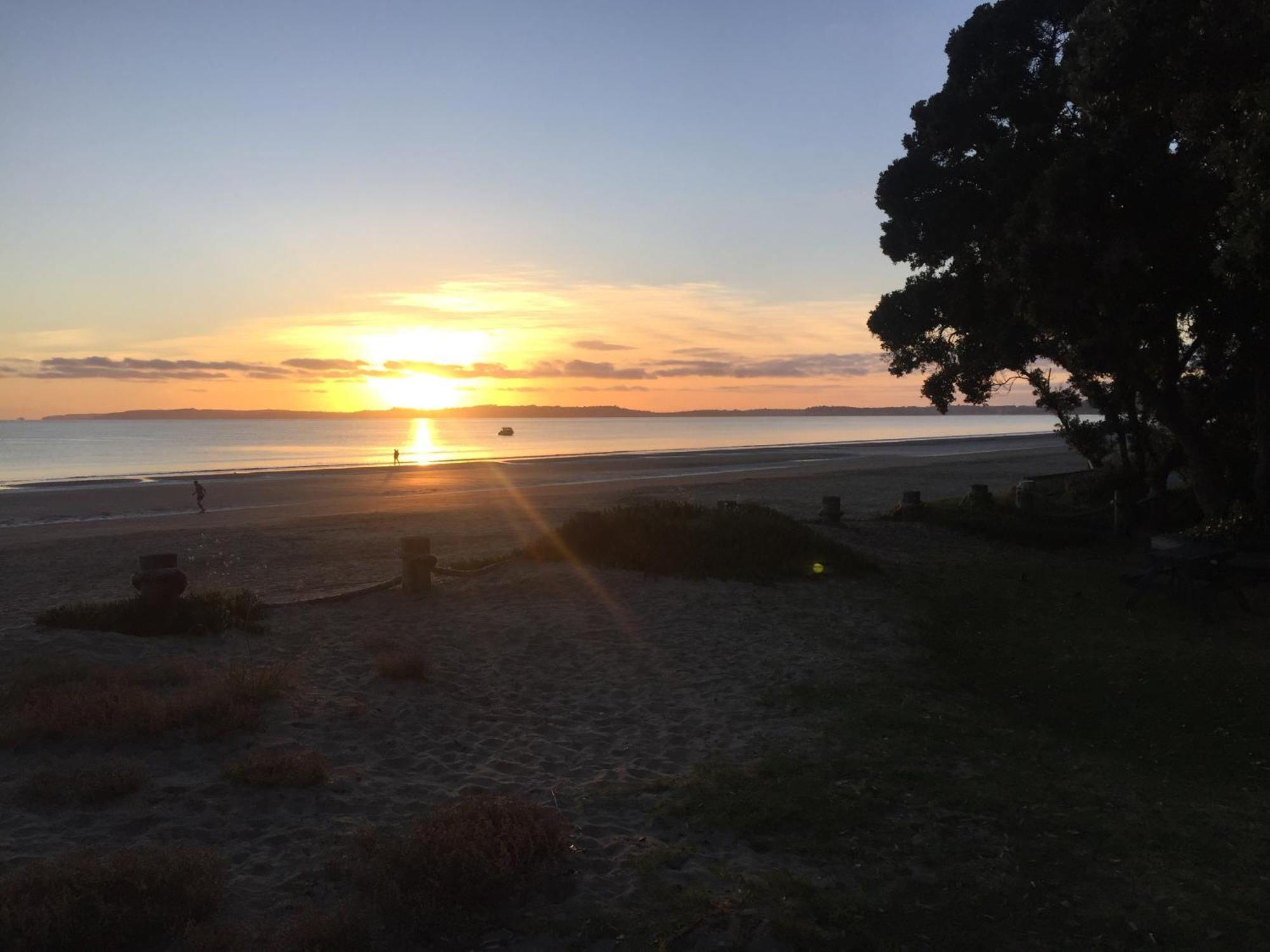 Edgewater Motel Orewa Esterno foto