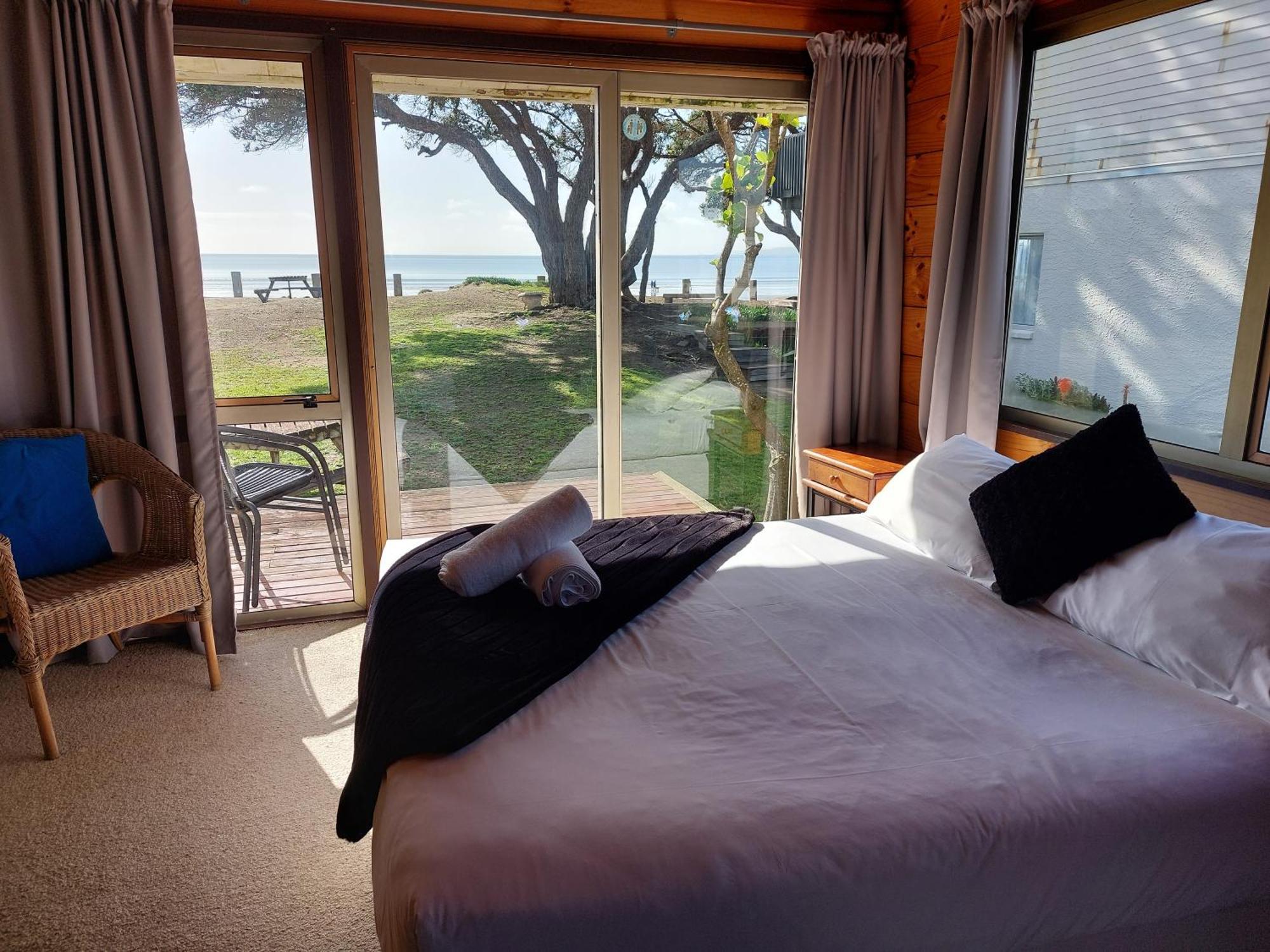 Edgewater Motel Orewa Esterno foto